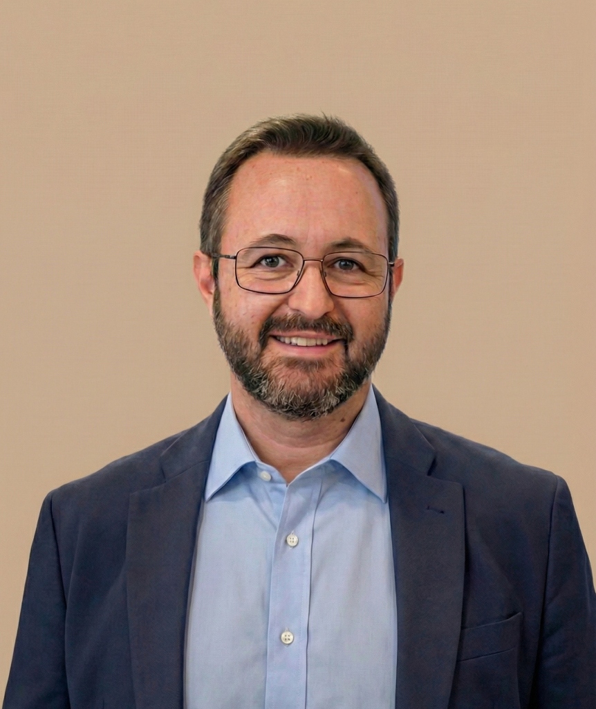 Dr. Fernando Azevedo